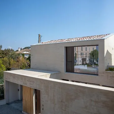 Апартаменты Maison Danube Сен-Тропе