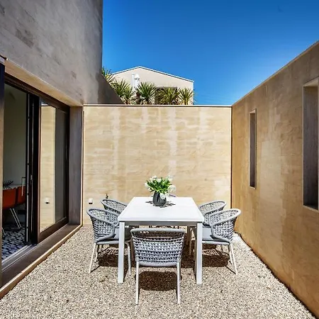 Maison Danube Сен-Тропе